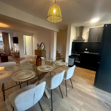 Le Reposoir Xxl Avec Jacuzzi Ferienhaus